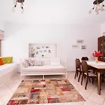 Lilian's House Holiday home