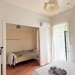 Lilian's House