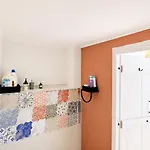 Lilian's House